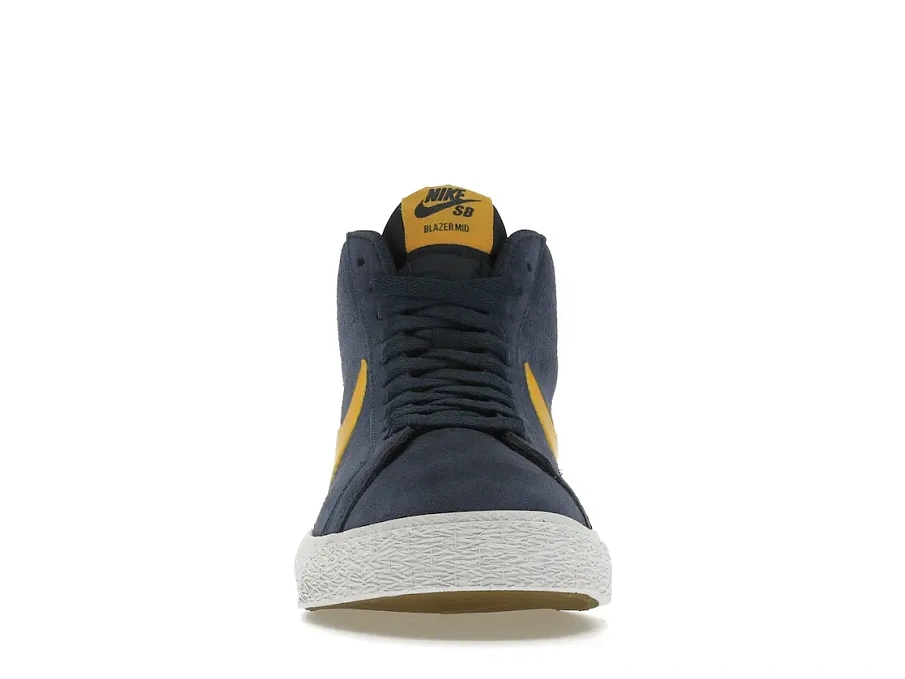 Фото № 2 с приближением к товару «‎Nike SB Zoom Blazer Mid Michigan»