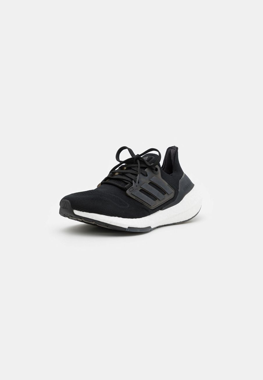 Фото № 2 с приближением к товару «‎Adidas Ultraboost 22»