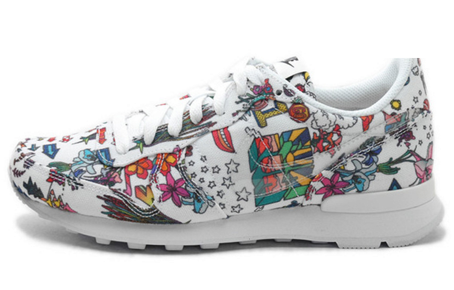 Фото № 1 с приближением к товару «‎Nike Wmns Internationalist Low-Top Running Shoes White»