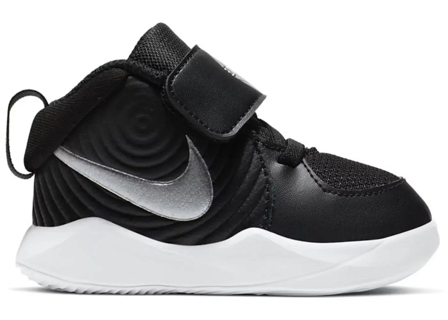 Фото № 1 с приближением к товару «‎Nike Team Hustle D 9»