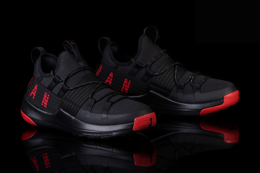 Фото № 1 с приближением к товару «‎Nike Air Jordan Trainer Pro »