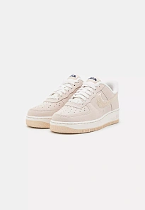 Фото № 4 с приближением к товару «‎WMNS AIR FORCE 1 07 SE»