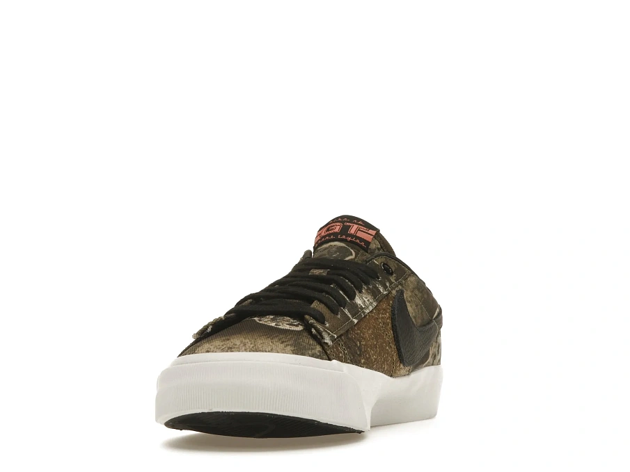 Фото № 4 с приближением к товару «‎Nike SB Blazer Low Pro GT Premium Camo»