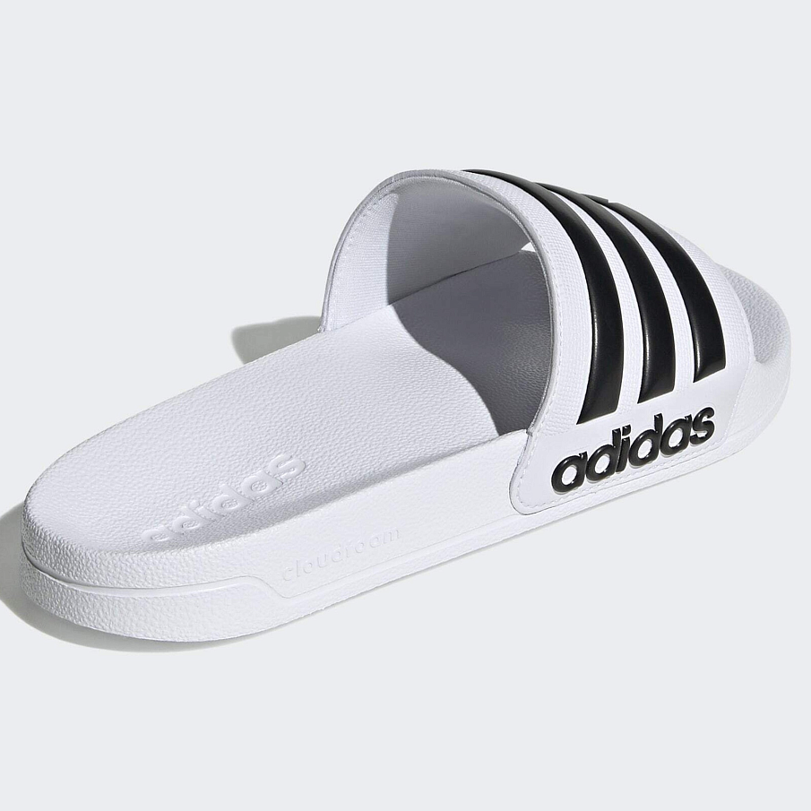 Фото № 4 с приближением к товару «‎Adidas»