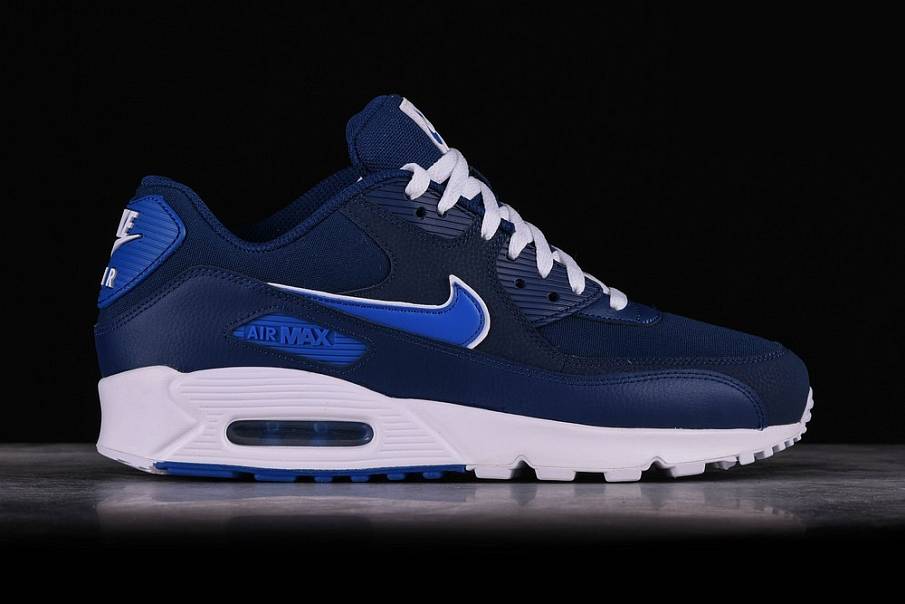 Фото № 2 с приближением к товару «‎Nike Air Max 90 Essential Void »