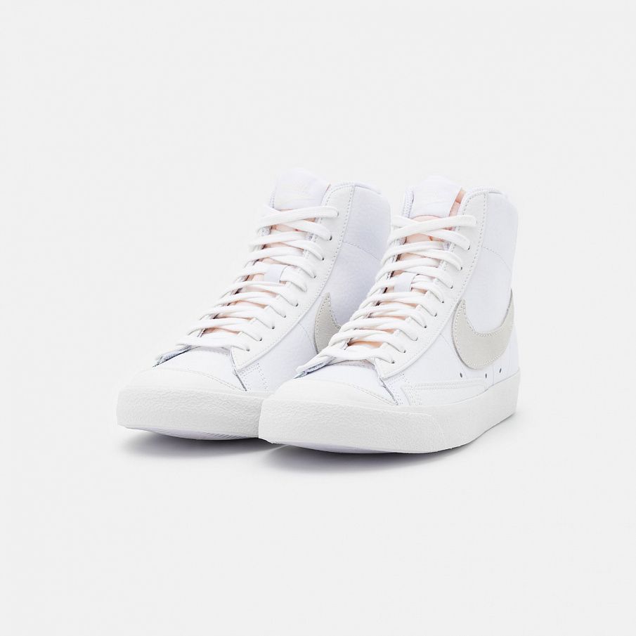Фото № 2 с приближением к товару «‎Nike Wmns Blazer ’77 AC »