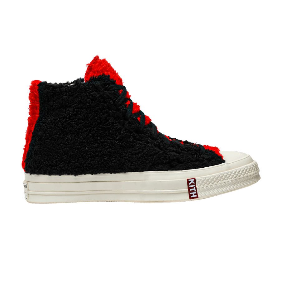 Фото № 1 с приближением к товару «‎KITH x Disney x Converse Chuck 70 Fleece Mickey Mouse»