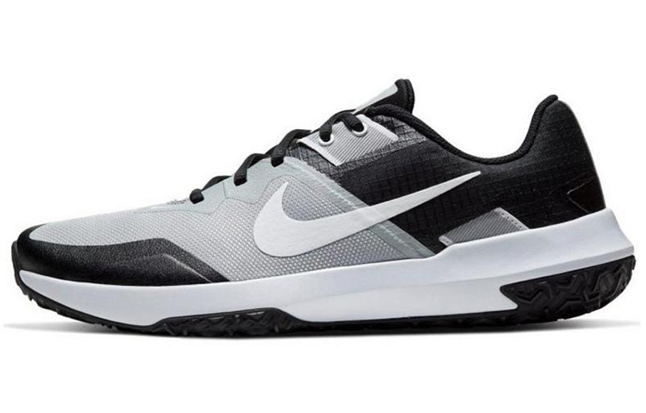 Фото № 1 с приближением к товару «‎Nike Varsity Compete TR 3 Low-Top Running Shoes BlackWhiteGrey»