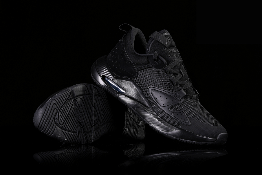 Фото № 3 с приближением к товару «‎Nike Air Jordan Air Cadence Triple »