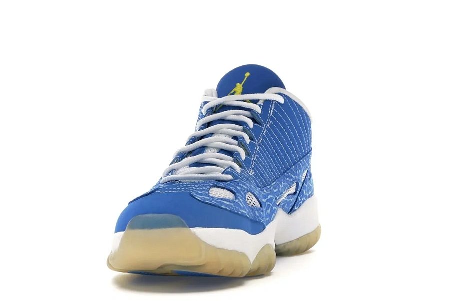 Фото № 3 с приближением к товару «‎Jordan 11 Retro Low IE Argon Blue»