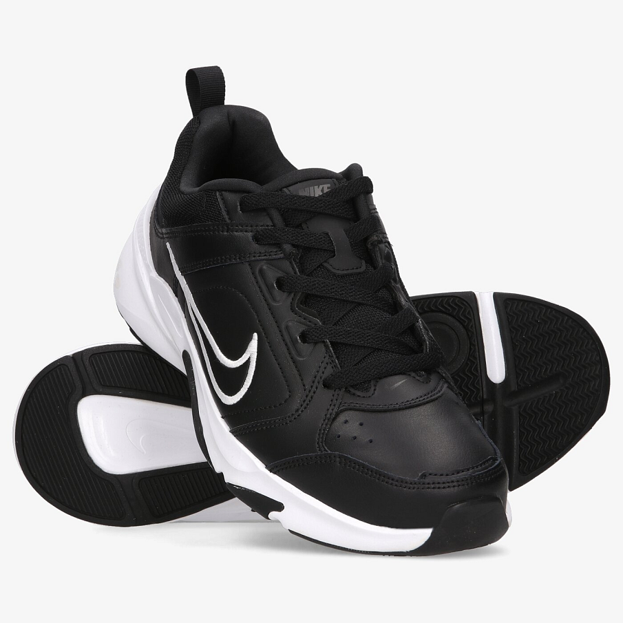 Фото № 3 с приближением к товару «‎ Nike Tanjun Training shoes BlackWhite»