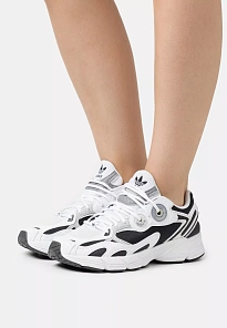 Фото № 1 с приближением к товару «‎ADIDAS ASTIR »