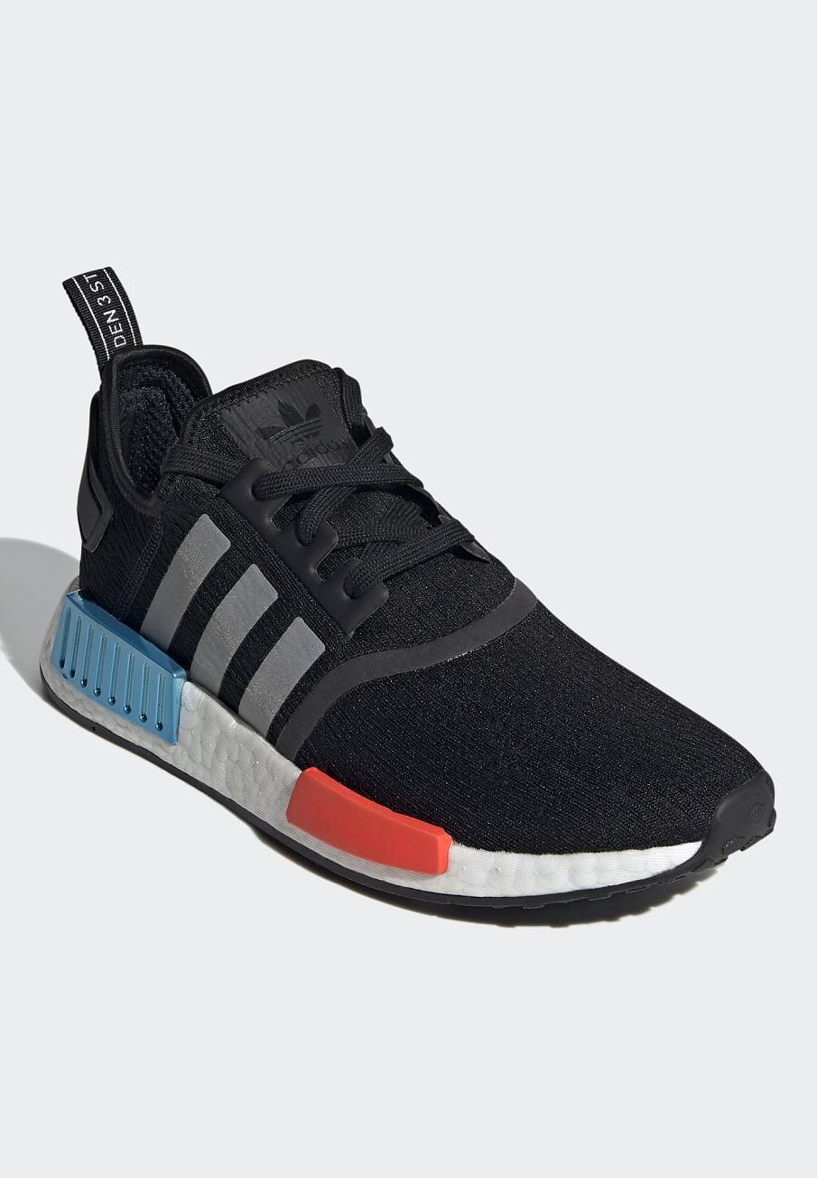 Фото № 4 с приближением к товару «‎Adidas Nmd_r1 »