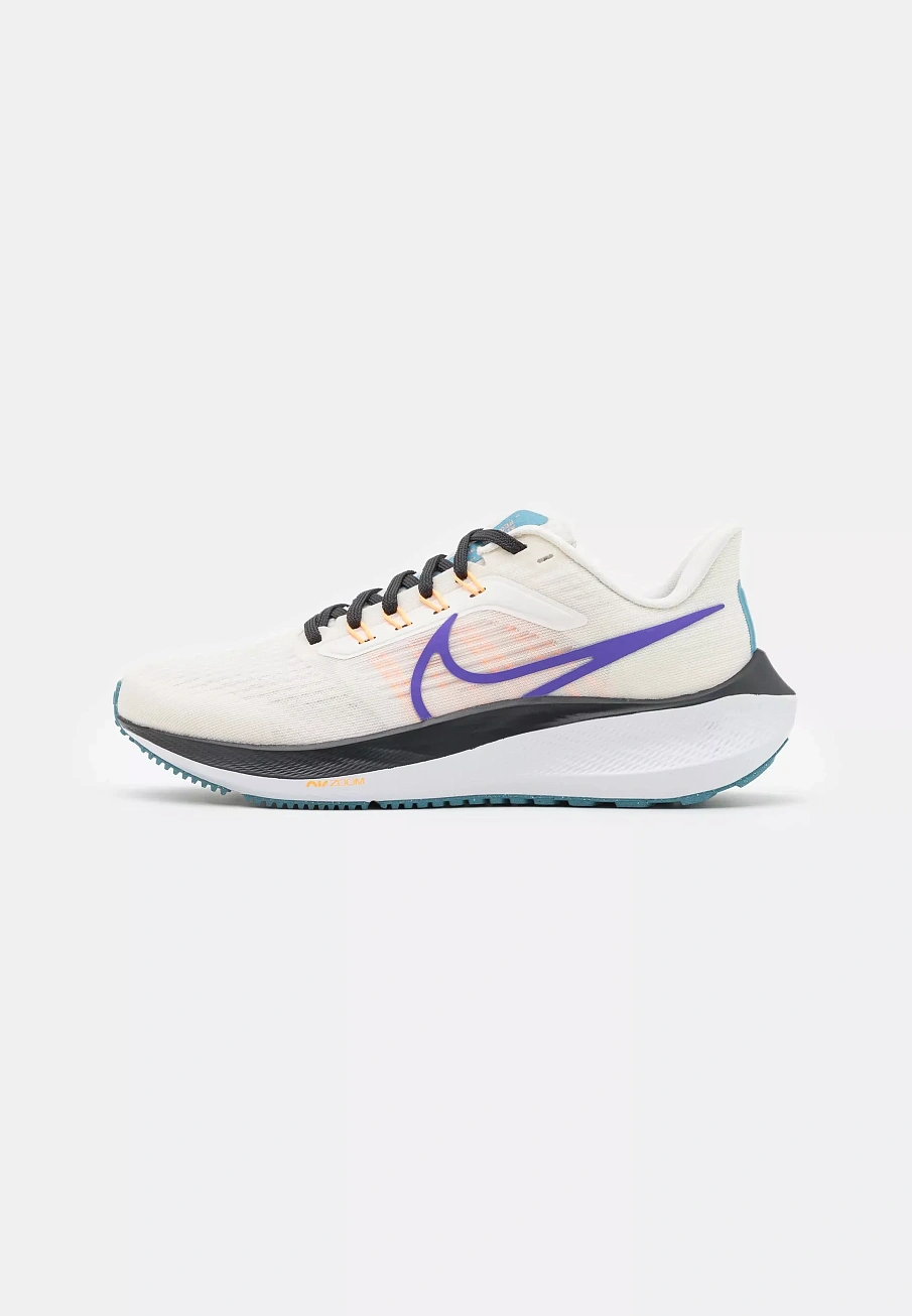 Фото № 1 с приближением к товару «‎AIR ZOOM PEGASUS 39»