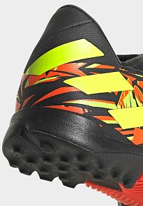 Фото № 4 с приближением к товару «‎Adidas Korki Turfy»