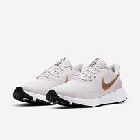 Фото № 3 с приближением к товару «‎Nike Revolution 5 Women's Running Shoe Light Violet»