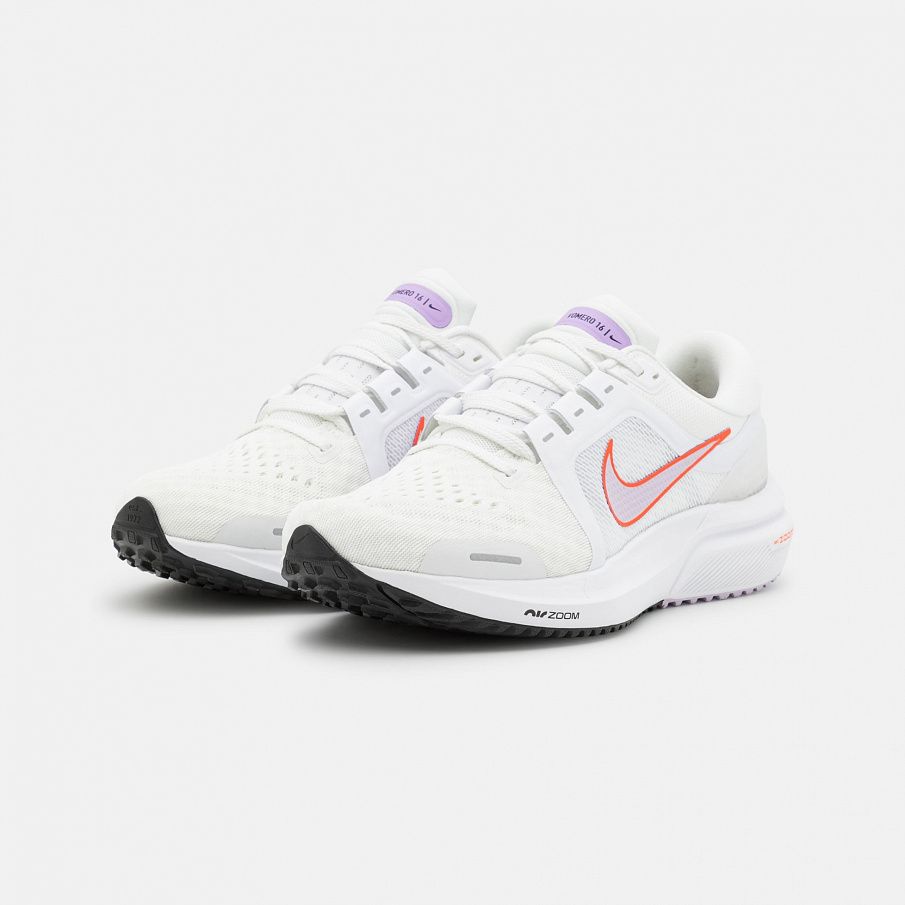 Фото № 4 с приближением к товару «‎Nike Air Zoom Vomero»