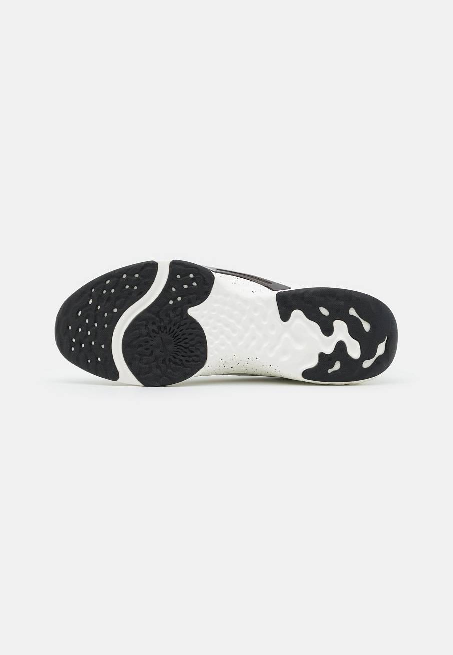 Фото № 5 с приближением к товару «‎Nike Renew In Season Tr 11 Prm»