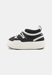 Фото № 1 с приближением к товару «‎JR PARK ICON UNISEX»