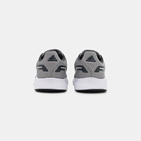 Фото № 3 с приближением к товару «‎Adidas 2.0»