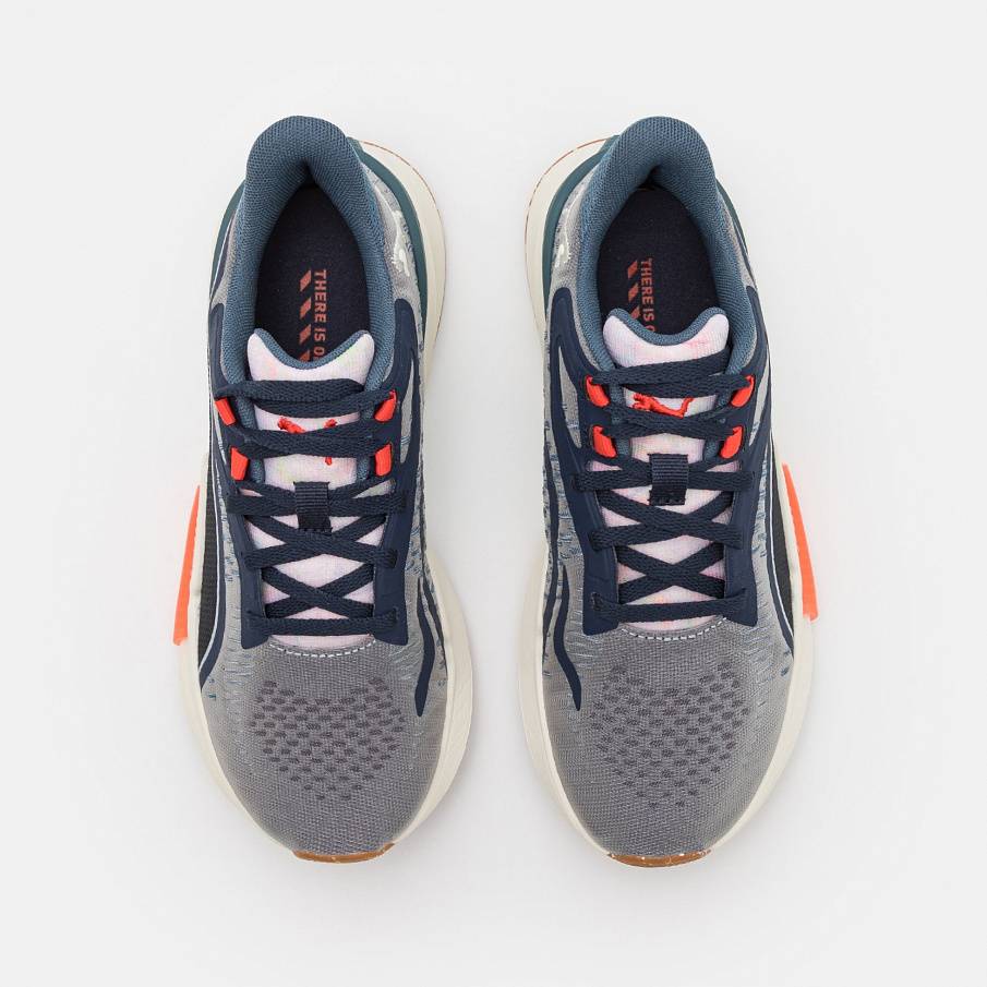 Фото № 4 с приближением к товару «‎Puma Pwrframe Re:collection»