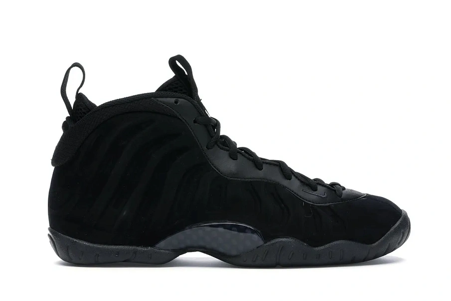 Фото № 1 с приближением к товару «‎Nike Air Foamposite One Black Suede »