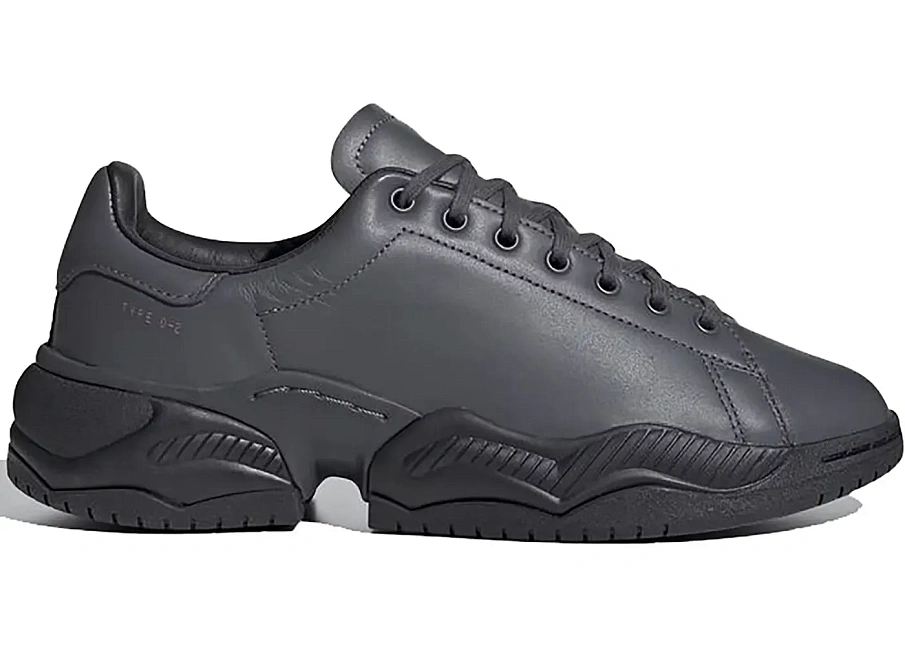 Фото № 1 с приближением к товару «‎adidas Type 02»