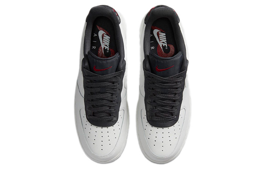 Фото № 4 с приближением к товару «‎Nike Air Force 1 WhiteBlackRed»