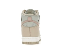 Фото № 4 с приближением к товару «‎Nike Dunk High»