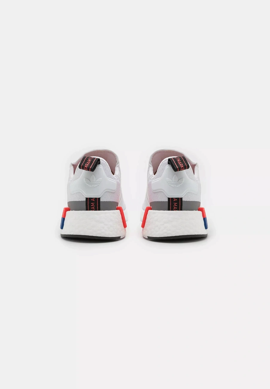 Фото № 3 с приближением к товару «‎NMD R1 UNISEX»