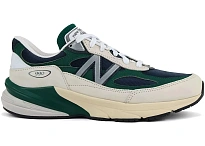 Фото № 1 с приближением к товару «‎New Balance 990v6»