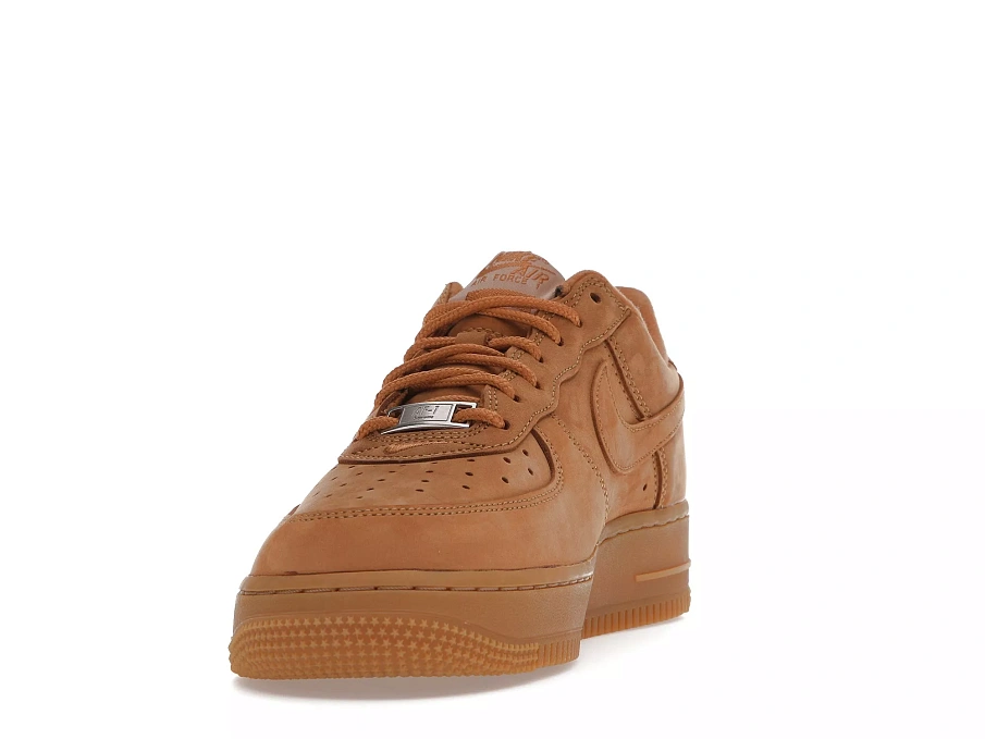 Фото № 3 с приближением к товару «‎Nike Air Force 1 Low SP Supreme Wheat»