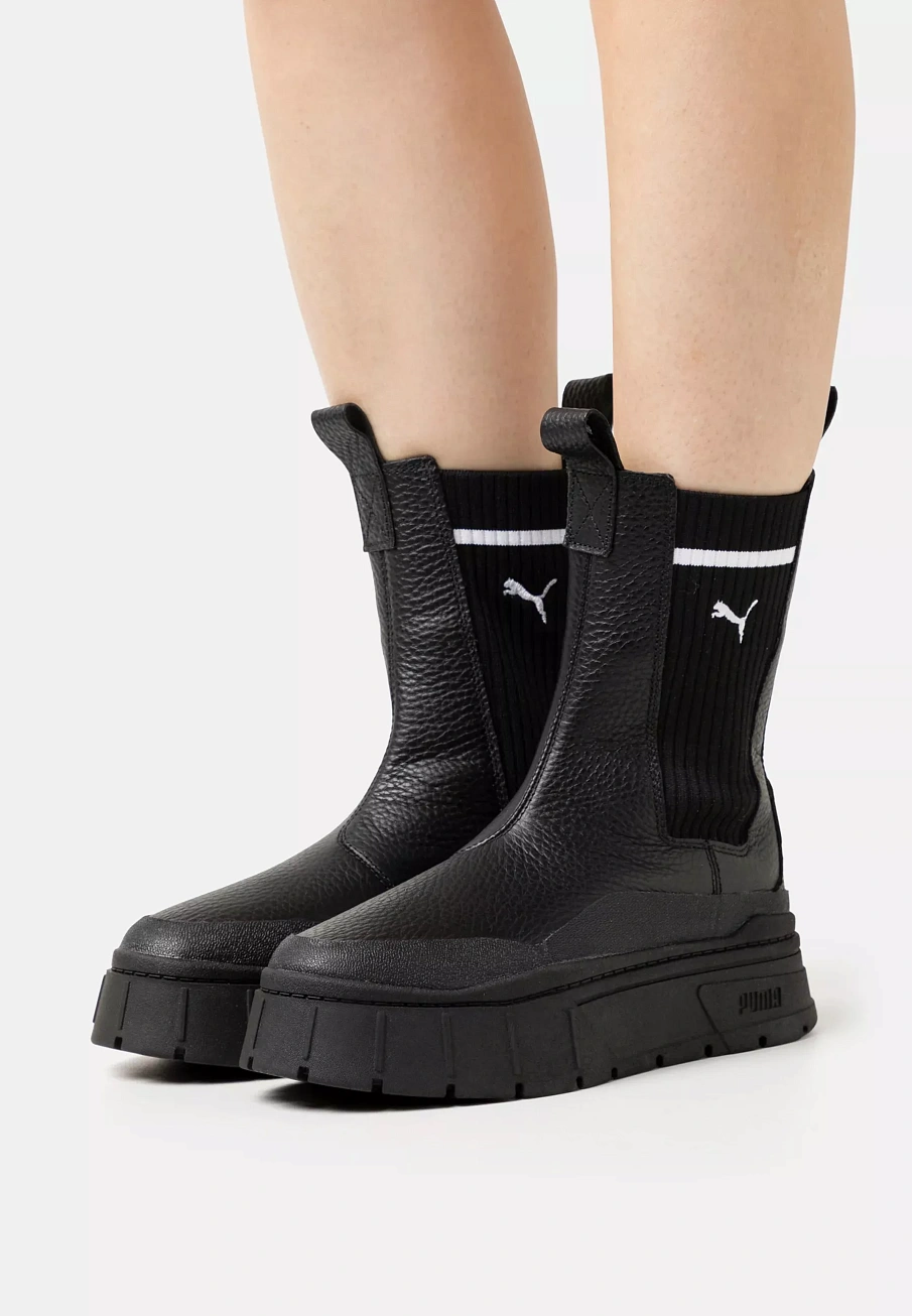 Фото № 1 с приближением к товару «‎MAYZE STACK CHELSEA CASUAL »