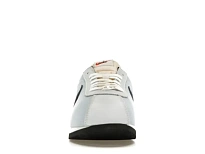 Фото № 2 с приближением к товару «‎Nike Cortez»