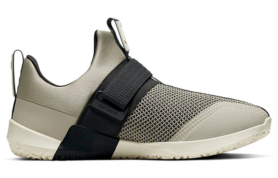 Фото № 2 с приближением к товару «‎Nike Metcon Sport Grey»