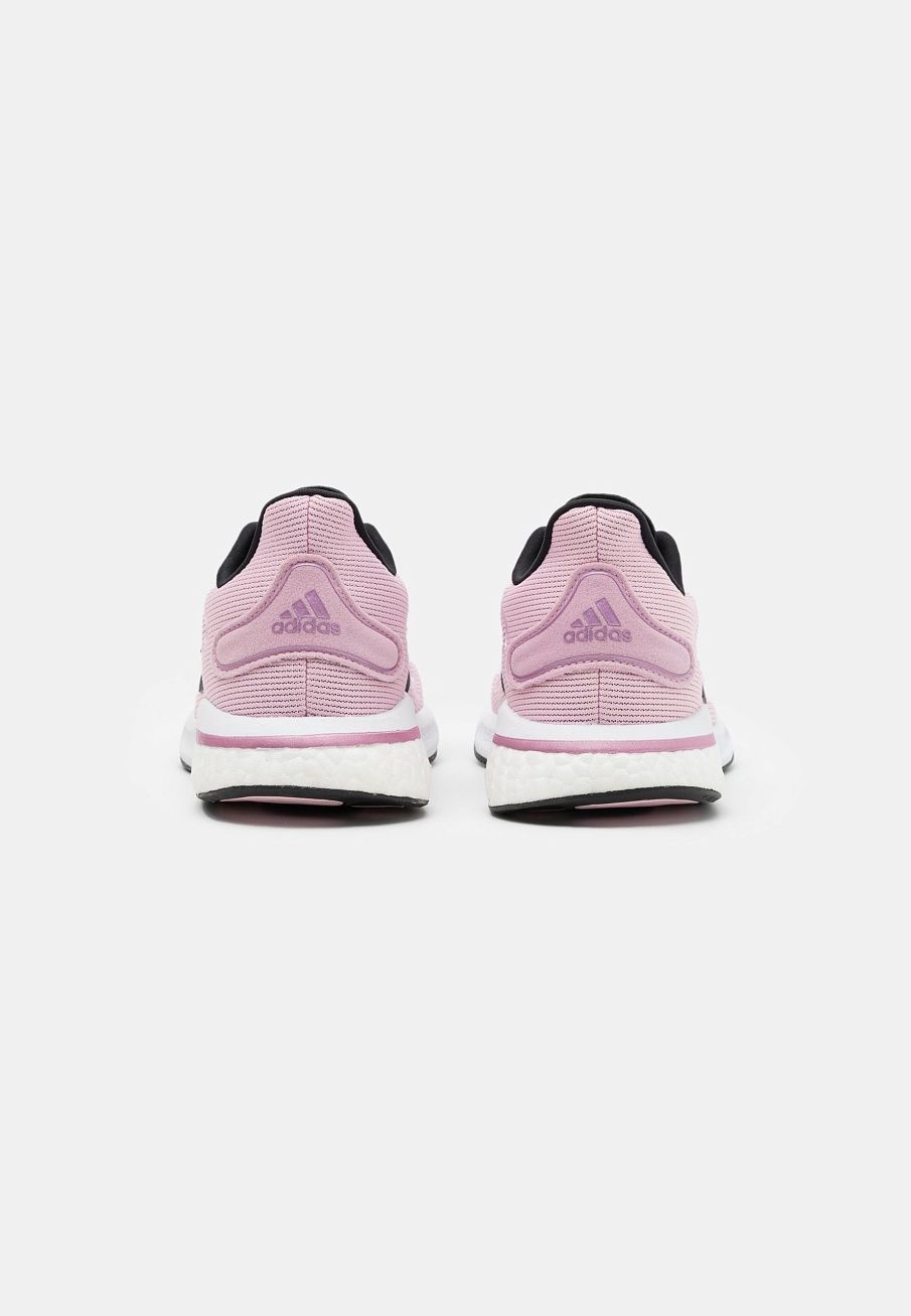 Фото № 3 с приближением к товару «‎Adidas Supernova»