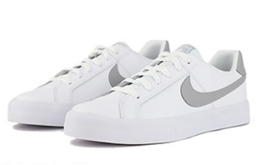 Фото № 3 с приближением к товару «‎Nike Court Royale AC White»