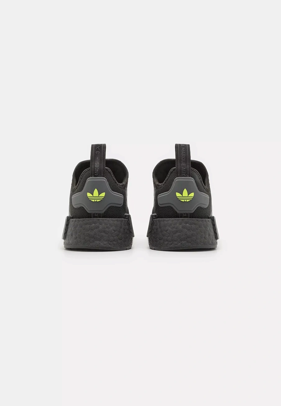 Фото № 2 с приближением к товару «‎NMD_R1 UNISEX»