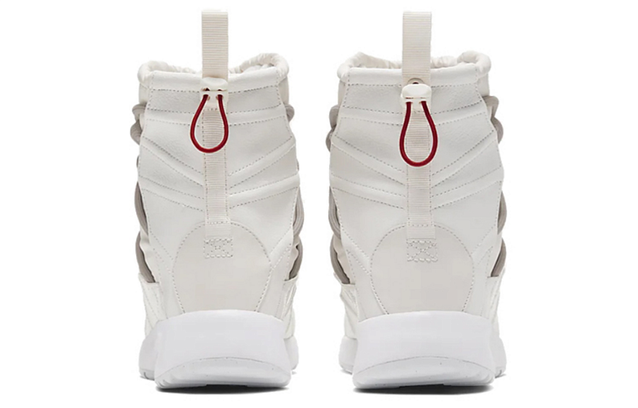 Фото № 4 с приближением к товару «‎Nike Tanjun High Rise»