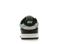 Фото № 4 с приближением к товару «‎Nike Dunk Low»
