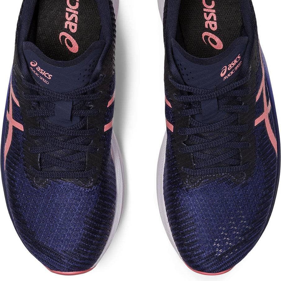 Фото № 3 с приближением к товару «‎Asics Magic Speed 2»