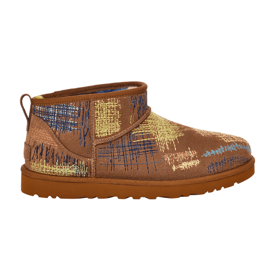 Фото № 1 с приближением к товару «‎The Elder Statesman x UGG Classic Ultra Mini Boot Brown (1155910-BRN)»