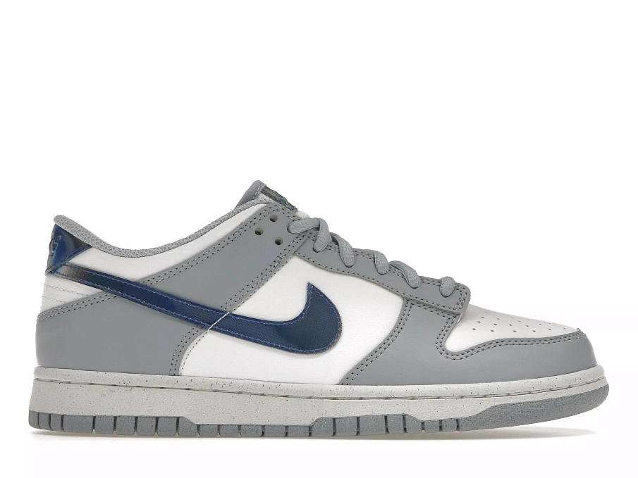 Фото № 1 с приближением к товару «‎Nike Dunk Low Next Nature Blue Whisper Iridescent »