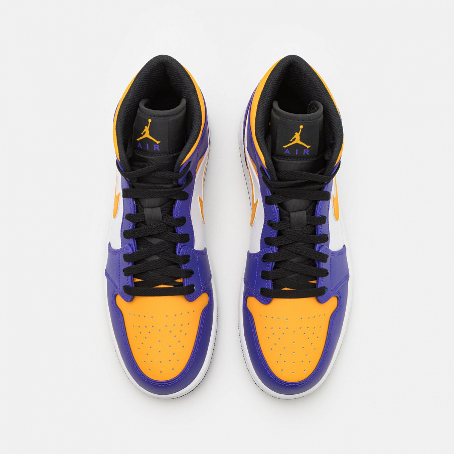 Фото № 4 с приближением к товару «‎Air Jordan 1 »