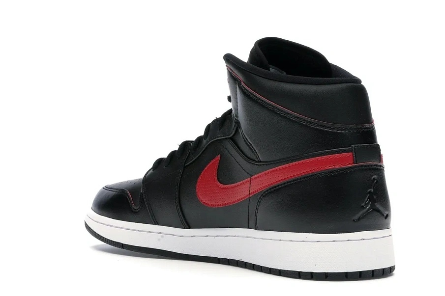 Фото № 6 с приближением к товару «‎Jordan 1 Retro Mid Black Team Red»