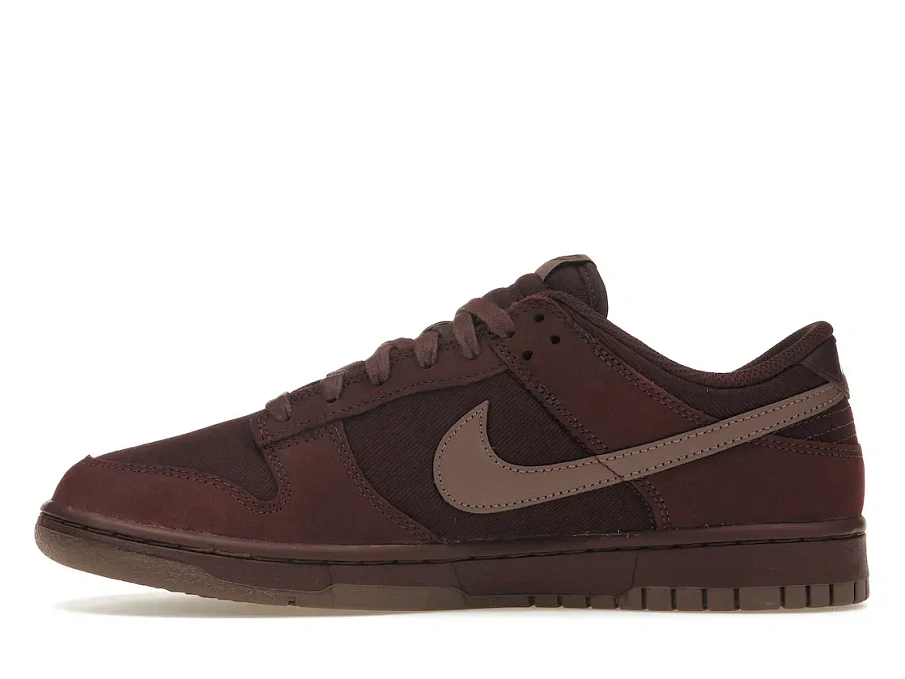 Фото № 3 с приближением к товару «‎Nike Dunk Low Retro Premium Burgundy Crush»