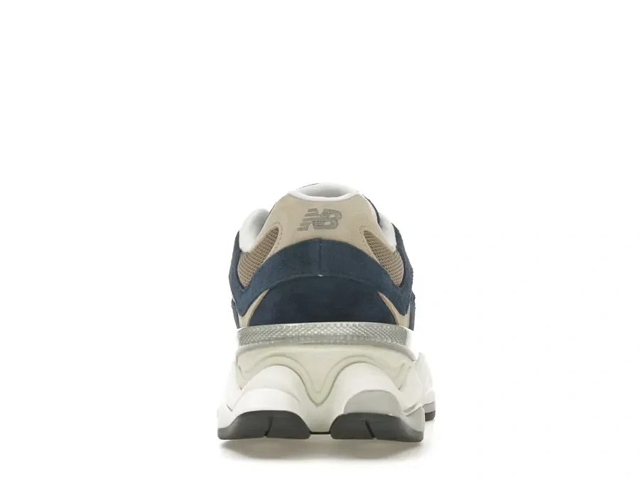 Фото № 4 с приближением к товару «‎New Balance 9060»