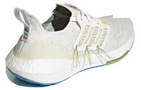 Фото № 4 с приближением к товару «‎ adidas Ultraboost 22 Running shoes»