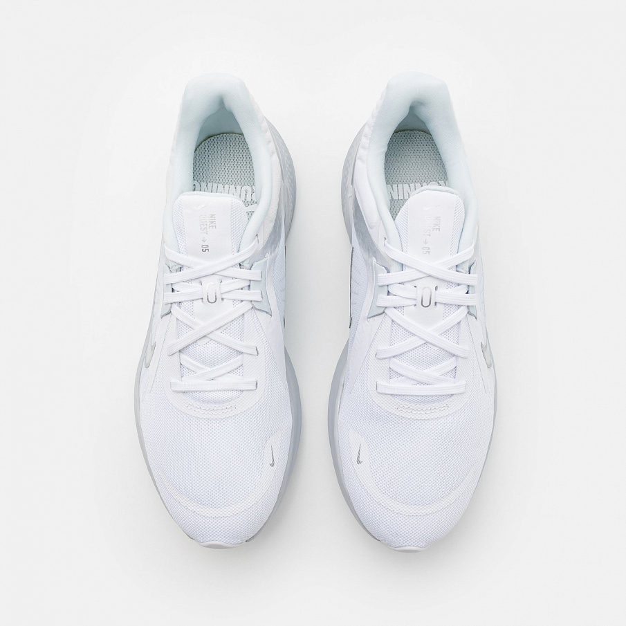 Фото № 4 с приближением к товару «‎Nike Quest 5»