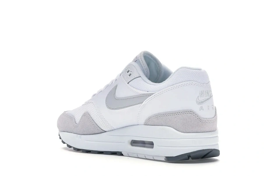 Фото № 6 с приближением к товару «‎Nike Air Max 1 White Pure Platinum»